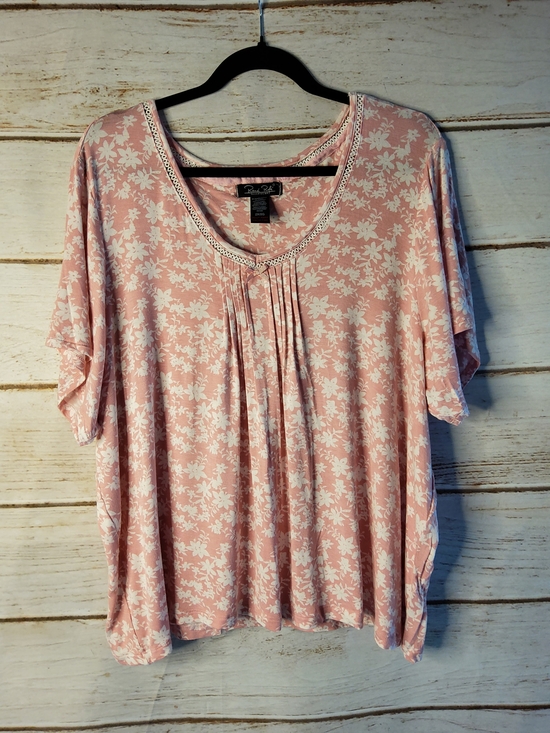 Rene Rofe Other - Rene' Rofen' Sleepwear Pink and White Floral Scoop Neck Short Sleeve Top